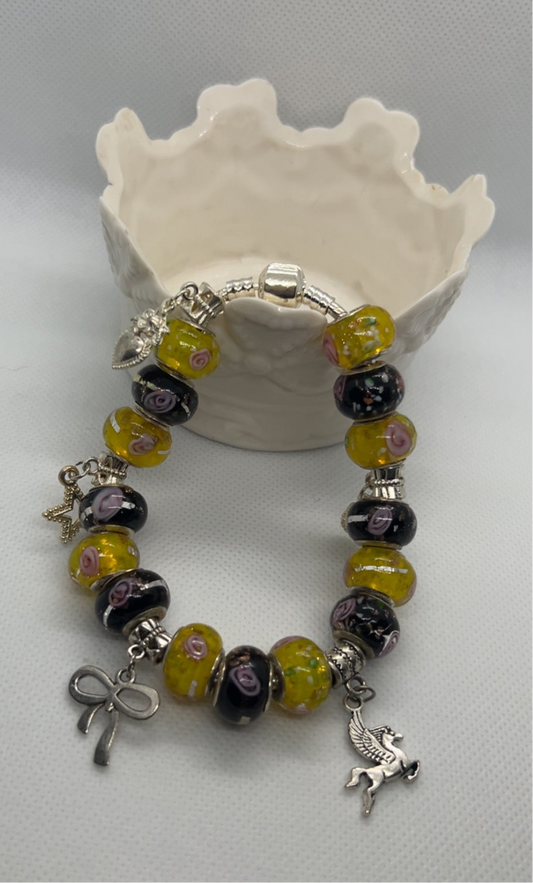 Glass bead charm bracelet